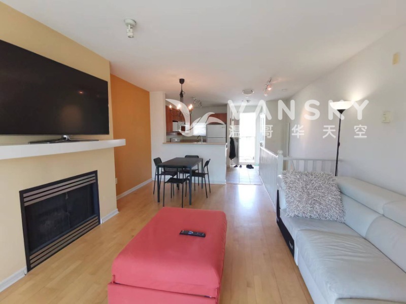 250519170425_Living Room.jpeg